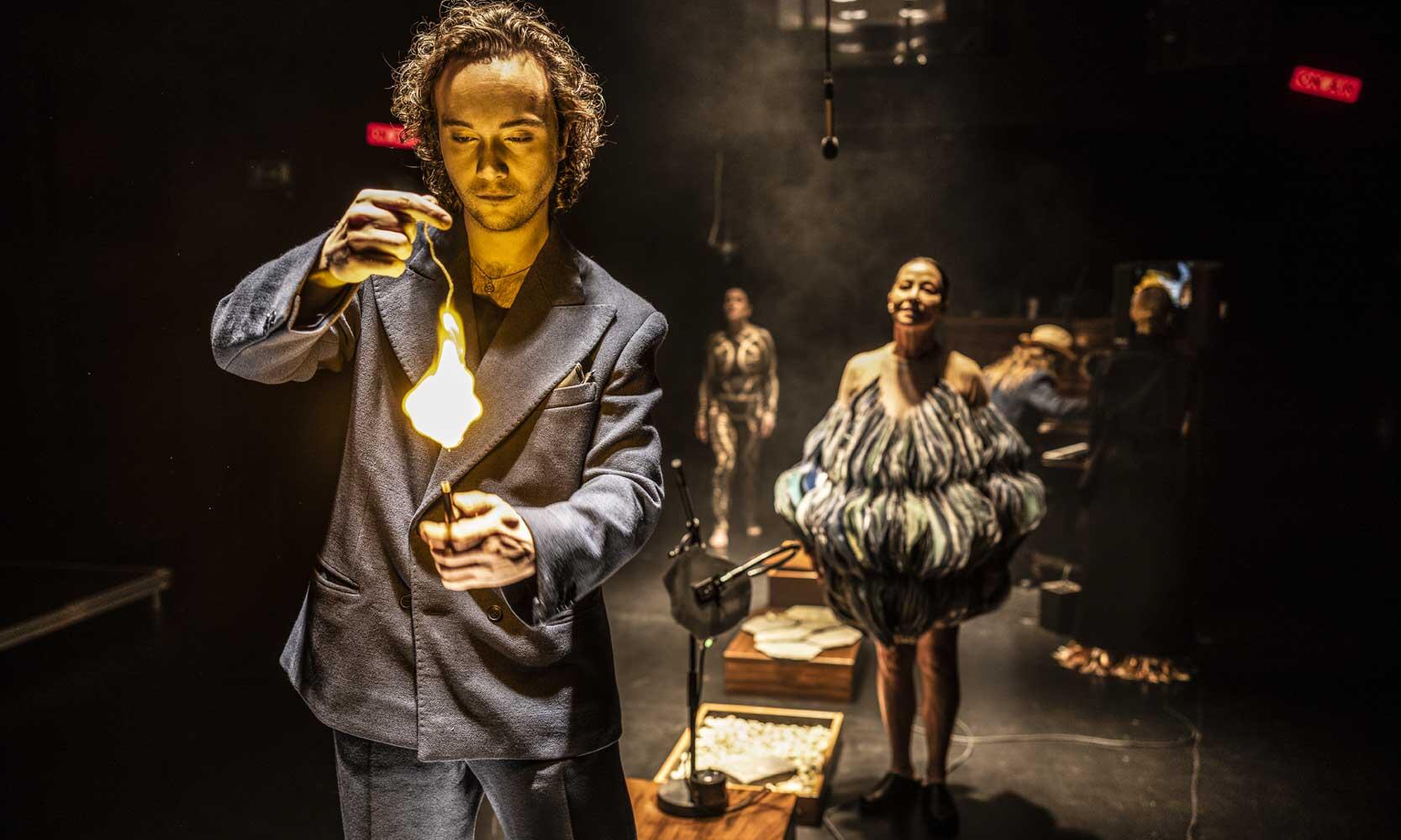 Föreställningsfoto Skönheten i kaos