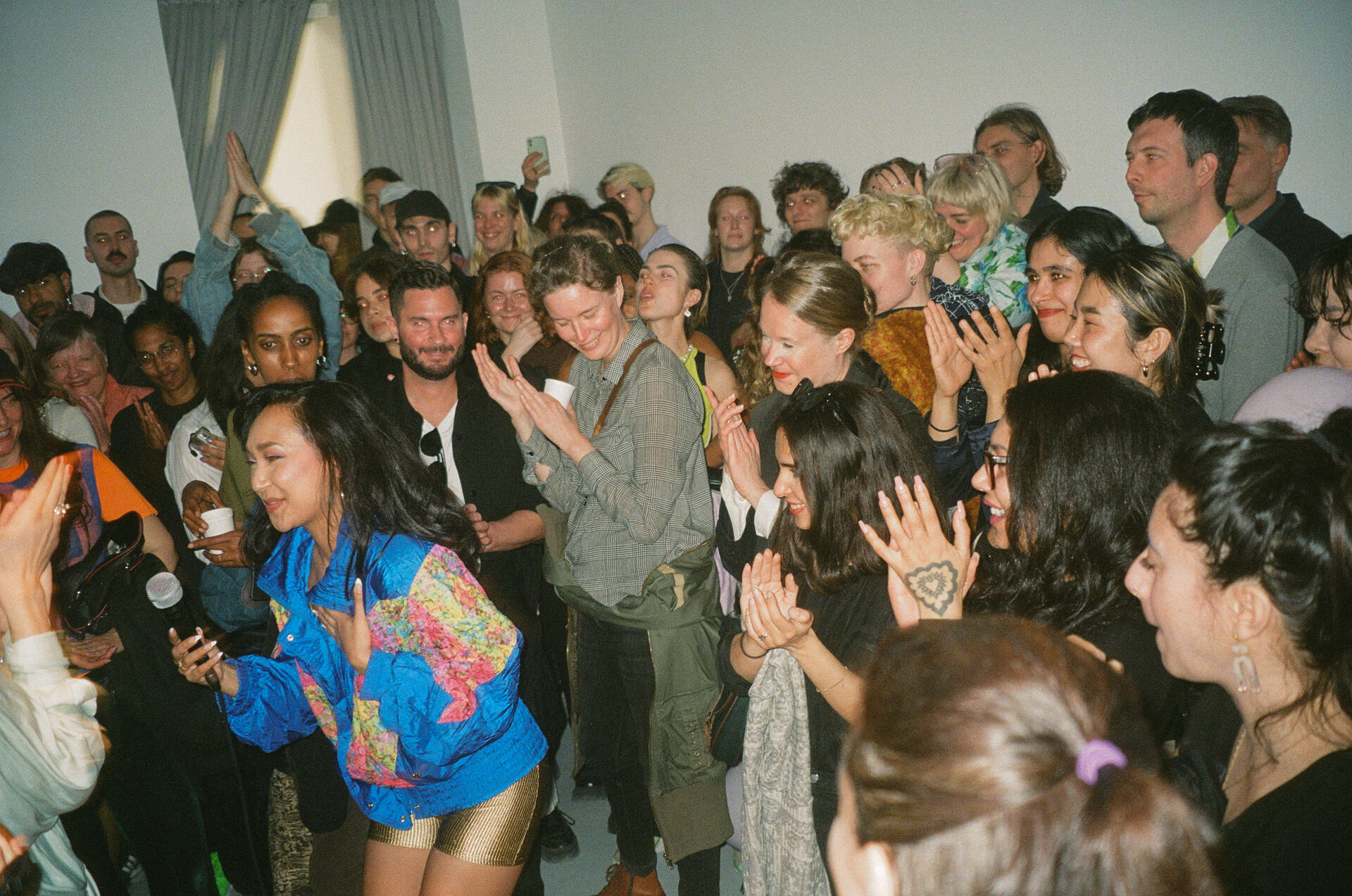 Keeping up with the Iranians 4