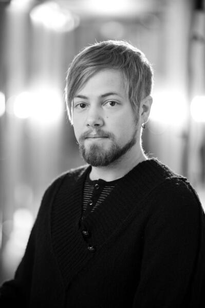 Peter Weicht (tjänstledig)